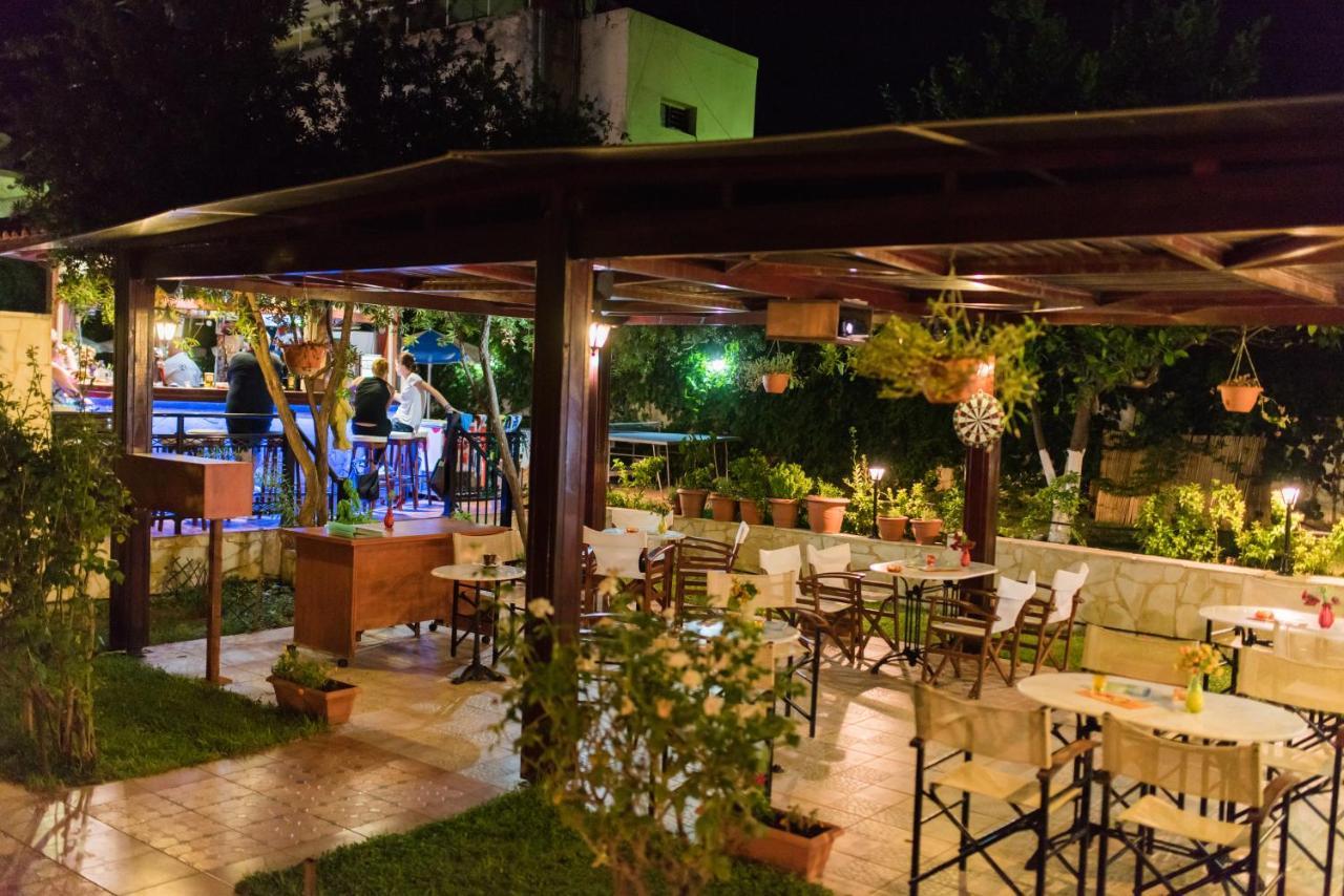Sofia Studios & Apts Agia Marina Nea Kydonias Exterior photo